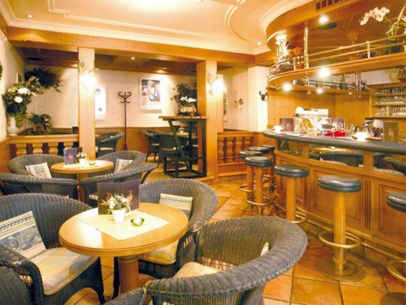 Hotel St. Hubertushof 젤암제 외부 사진